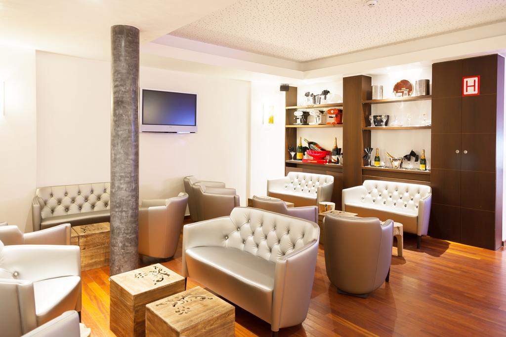 Hotel Tristar ラ・ルビエール エクステリア 写真